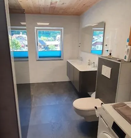 Brader Χάλστατ