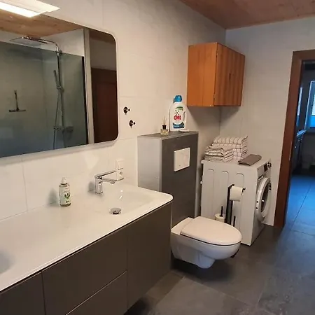 Apartment Brader *