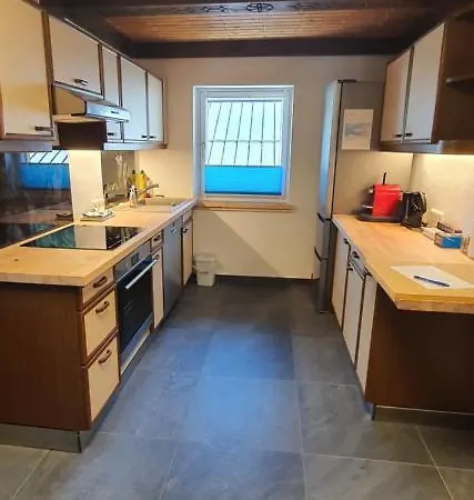 Apartment Brader *